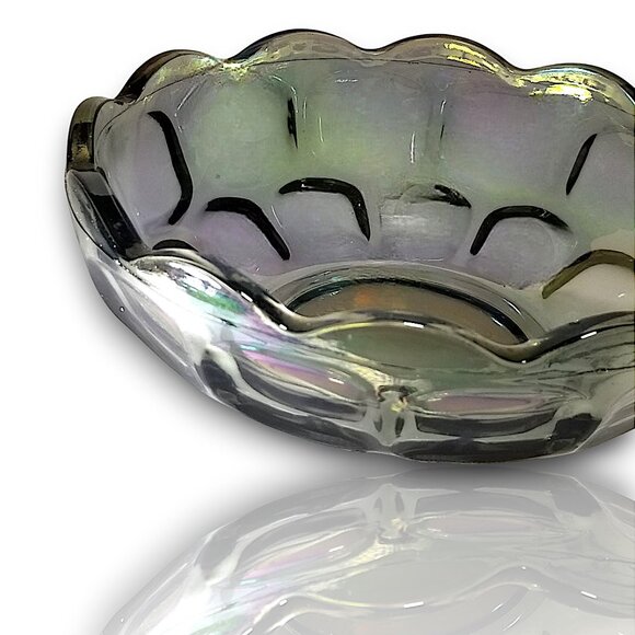 Carnival Glass Fruit Dessert Bowl Yorktown Green (Avocado) by Federal Glass - Picture 6 of 10